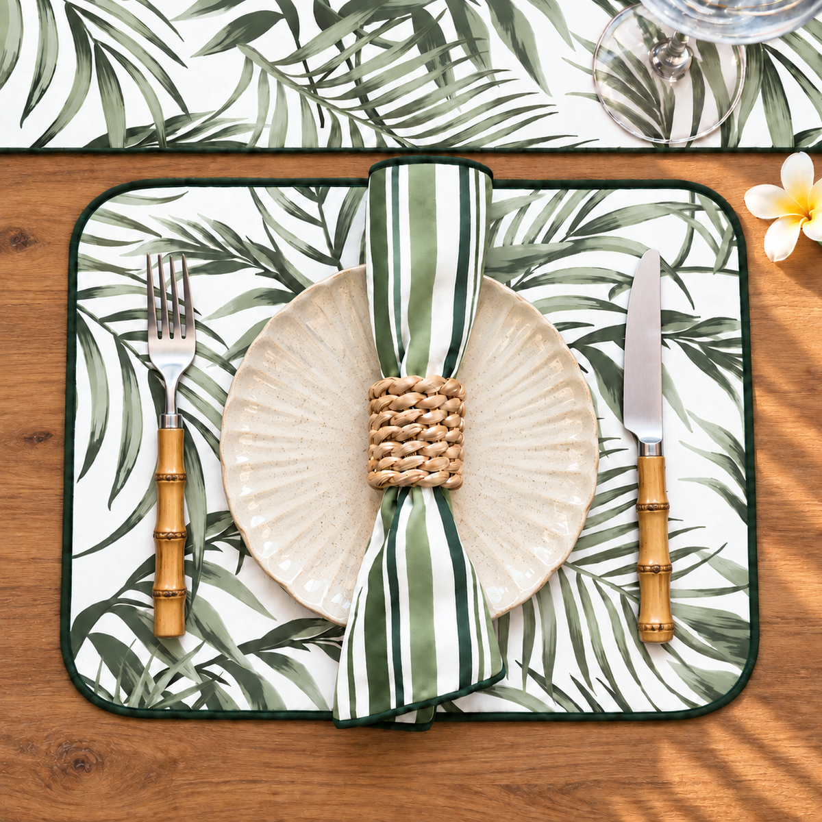 Palm Breeze Table Set