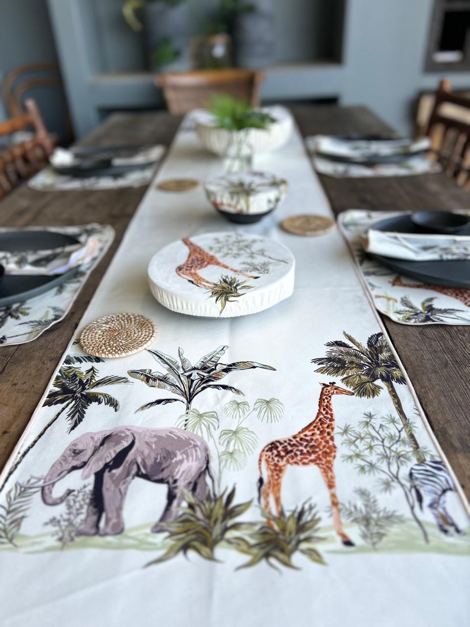 Safari Table Set