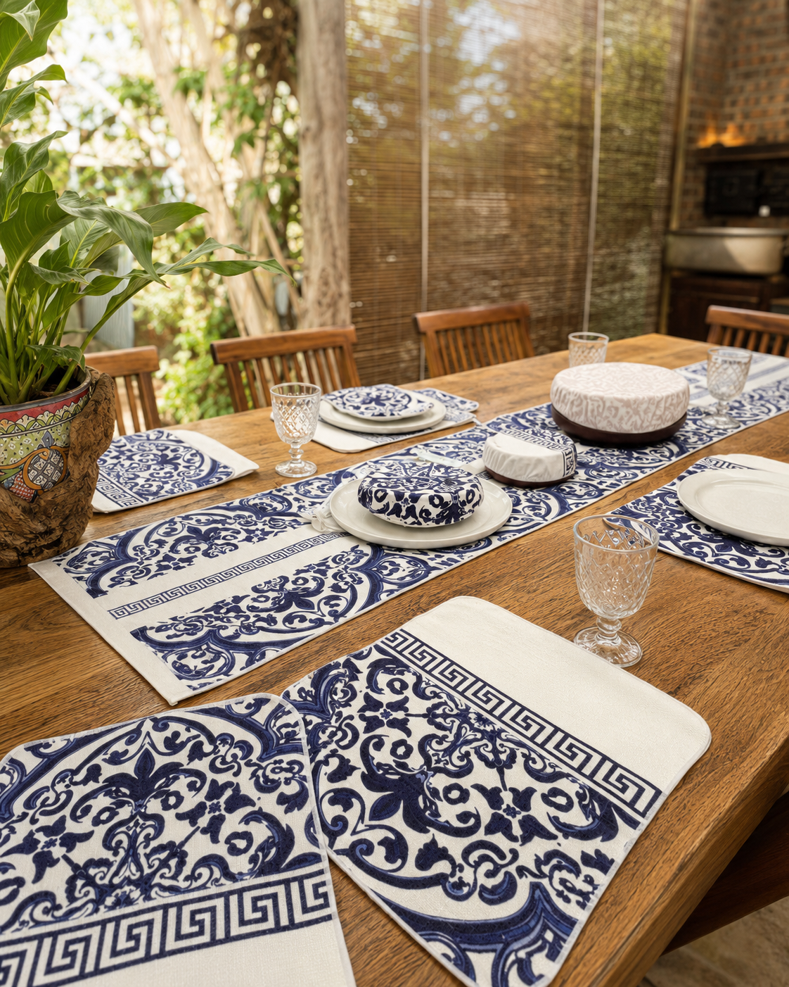 Mykonos Table Set